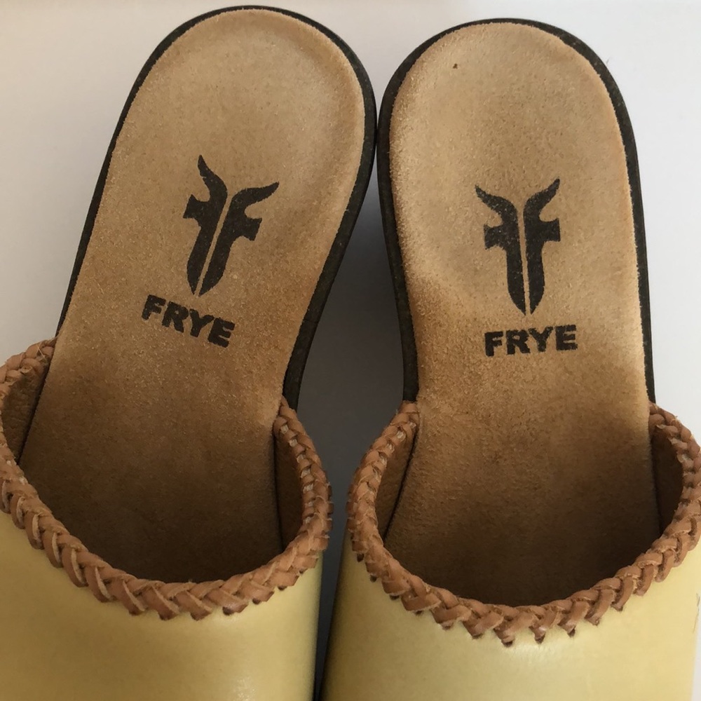 Frye - Picture 5 of 9
